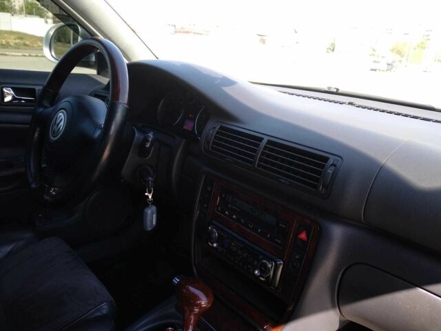 Сірий Фольксваген Пассат, об'ємом двигуна 1.8 л та пробігом 211 тис. км за 6500 $, фото 22 на Automoto.ua