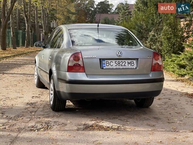 Фольксваген Пассат 2004 в Львове на Automoto.ua Серый Фольксваген Пассат, объемом двигателя 1.98 л и пробегом 197 тыс. км за 5400 $, фото 10 на Automoto.ua