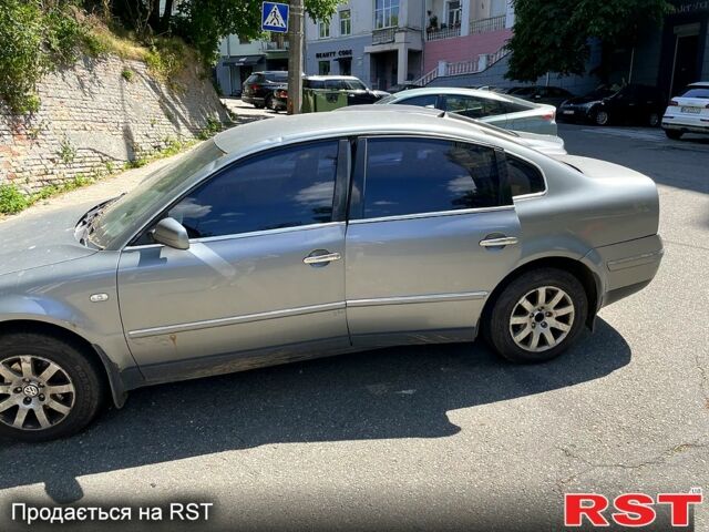 Серый Фольксваген Пассат, объемом двигателя 1.8 л и пробегом 539 тыс. км за 4500 $, фото 1 на Automoto.ua