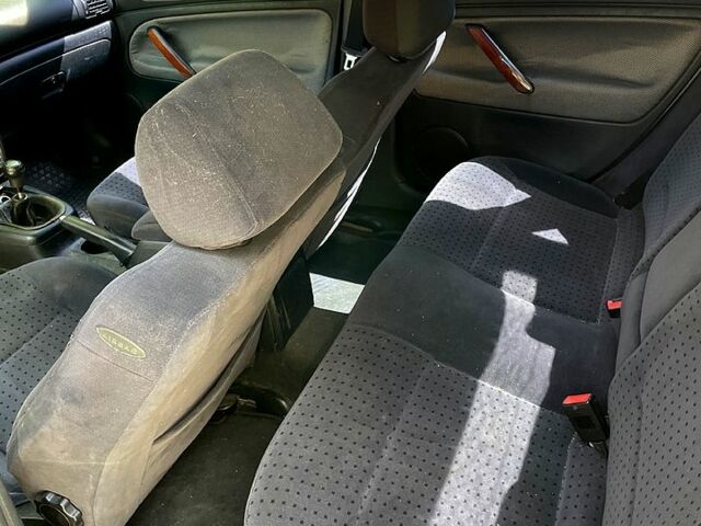 Серый Фольксваген Пассат, объемом двигателя 1.8 л и пробегом 539 тыс. км за 4500 $, фото 6 на Automoto.ua