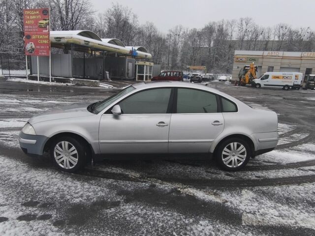 Серый Фольксваген Пассат, объемом двигателя 2.8 л и пробегом 310 тыс. км за 2700 $, фото 1 на Automoto.ua