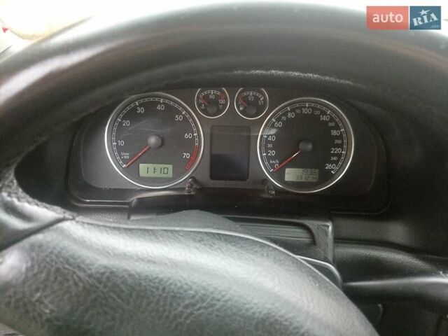 Серый Фольксваген Пассат, объемом двигателя 1.78 л и пробегом 330 тыс. км за 5000 $, фото 6 на Automoto.ua