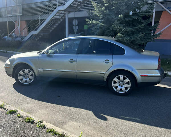 Серый Фольксваген Пассат, объемом двигателя 1.97 л и пробегом 358 тыс. км за 3500 $, фото 3 на Automoto.ua