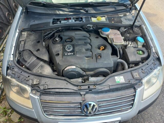 Серый Фольксваген Пассат, объемом двигателя 1.9 л и пробегом 313 тыс. км за 4300 $, фото 7 на Automoto.ua