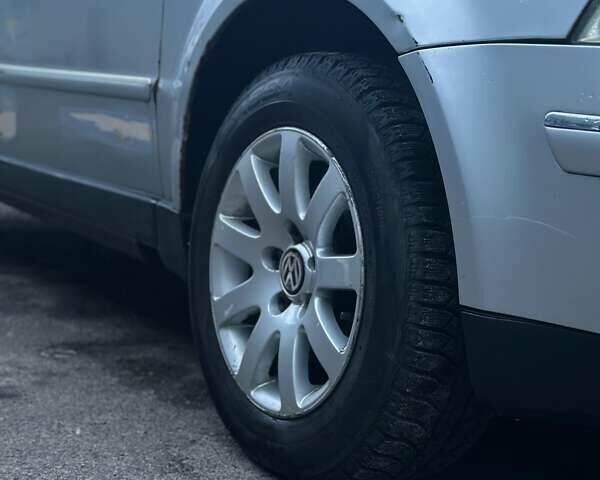 Сірий Фольксваген Пассат, об'ємом двигуна 1.78 л та пробігом 318 тис. км за 3300 $, фото 15 на Automoto.ua