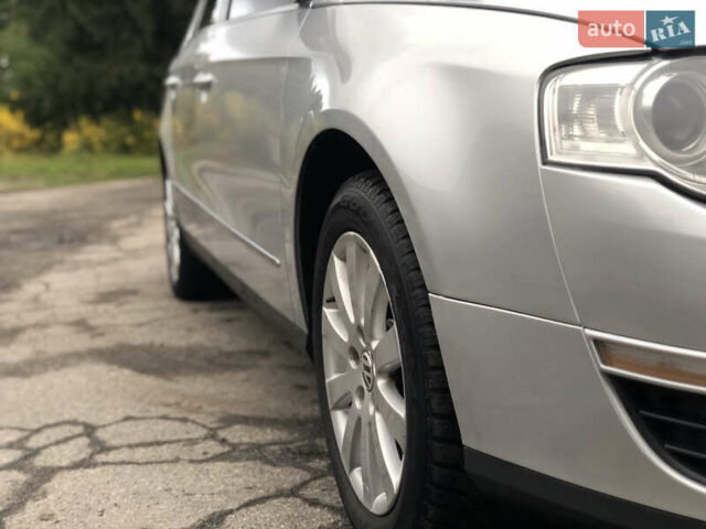 Серый Фольксваген Пассат, объемом двигателя 1.6 л и пробегом 208 тыс. км за 6200 $, фото 45 на Automoto.ua