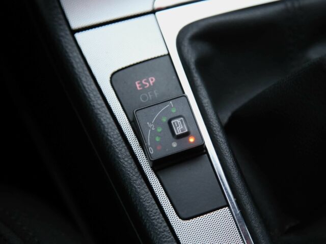 Сірий Фольксваген Пассат, об'ємом двигуна 2 л та пробігом 307 тис. км за 5800 $, фото 17 на Automoto.ua