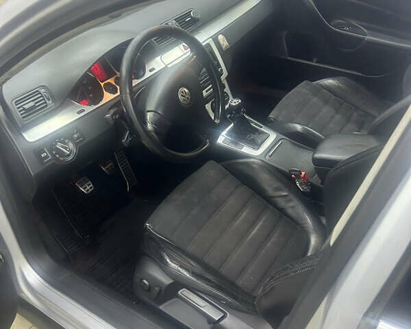 Серый Фольксваген Пассат, объемом двигателя 1.98 л и пробегом 302 тыс. км за 6000 $, фото 7 на Automoto.ua