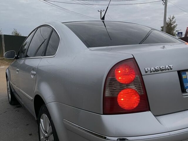 Серый Фольксваген Пассат, объемом двигателя 1.8 л и пробегом 218 тыс. км за 4000 $, фото 5 на Automoto.ua