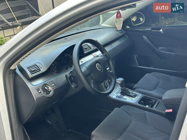 Сірий Фольксваген Пассат, об'ємом двигуна 2 л та пробігом 251 тис. км за 4999 $, фото 13 на Automoto.ua