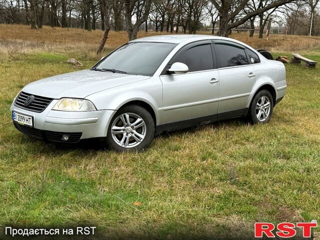 Серый Фольксваген Пассат, объемом двигателя 1.8 л и пробегом 300 тыс. км за 4300 $, фото 2 на Automoto.ua