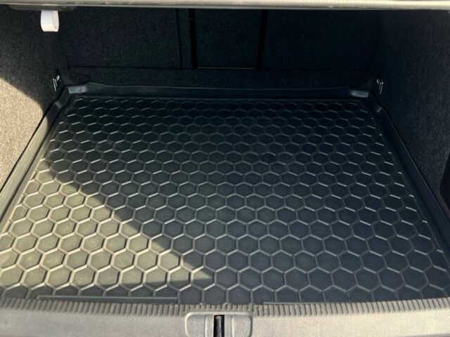 Серый Фольксваген Пассат, объемом двигателя 2 л и пробегом 249 тыс. км за 6700 $, фото 14 на Automoto.ua