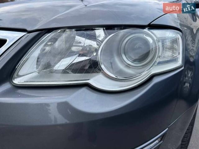 Серый Фольксваген Пассат, объемом двигателя 1.6 л и пробегом 185 тыс. км за 5950 $, фото 16 на Automoto.ua