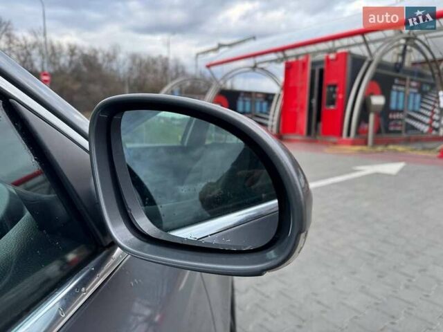 Серый Фольксваген Пассат, объемом двигателя 1.6 л и пробегом 185 тыс. км за 5950 $, фото 41 на Automoto.ua