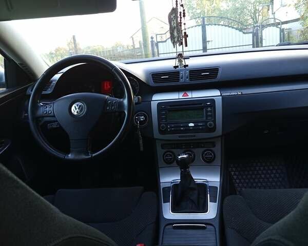 Серый Фольксваген Пассат, объемом двигателя 1.98 л и пробегом 312 тыс. км за 5650 $, фото 23 на Automoto.ua