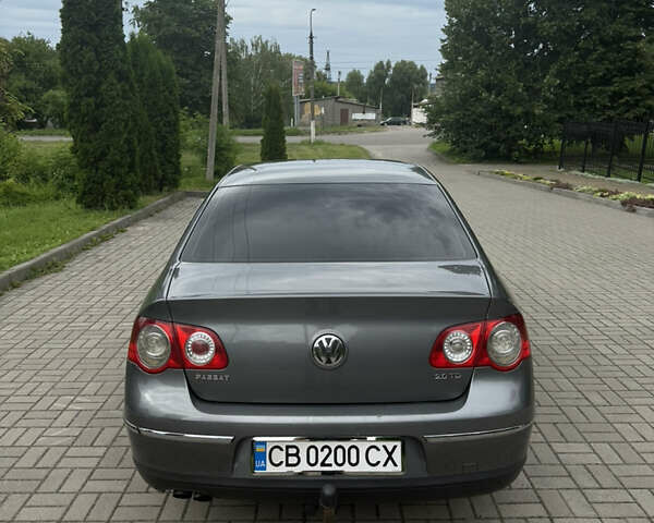 Серый Фольксваген Пассат, объемом двигателя 1.97 л и пробегом 307 тыс. км за 5950 $, фото 5 на Automoto.ua