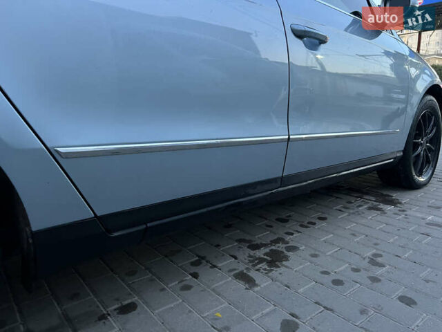 Серый Фольксваген Пассат, объемом двигателя 2 л и пробегом 240 тыс. км за 6800 $, фото 10 на Automoto.ua