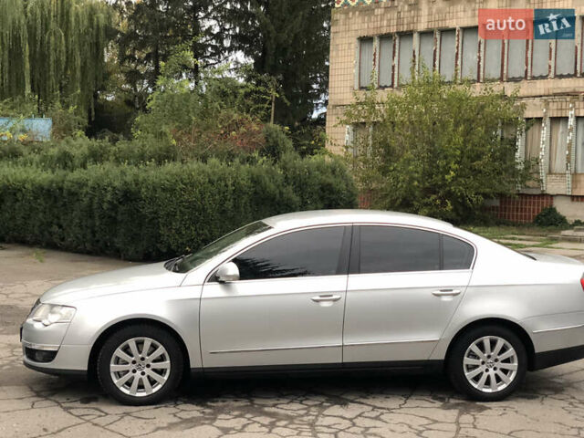 Сірий Фольксваген Пассат, об'ємом двигуна 1.6 л та пробігом 207 тис. км за 6300 $, фото 19 на Automoto.ua