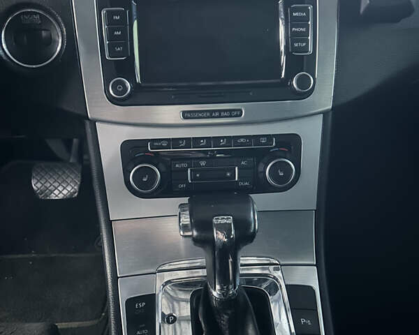 Сірий Фольксваген Пассат, об'ємом двигуна 1.97 л та пробігом 280 тис. км за 8300 $, фото 5 на Automoto.ua