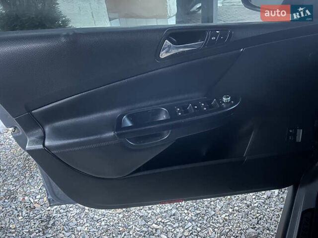 Сірий Фольксваген Пассат, об'ємом двигуна 1.97 л та пробігом 280 тис. км за 8300 $, фото 4 на Automoto.ua