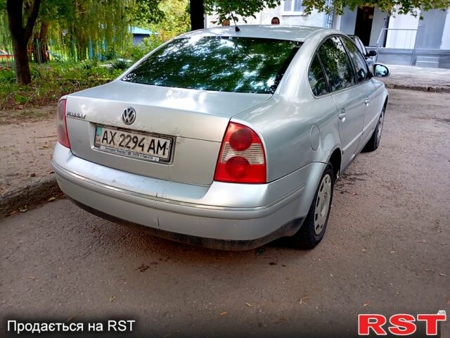 Сірий Фольксваген Пассат, об'ємом двигуна 2 л та пробігом 176 тис. км за 3050 $, фото 2 на Automoto.ua