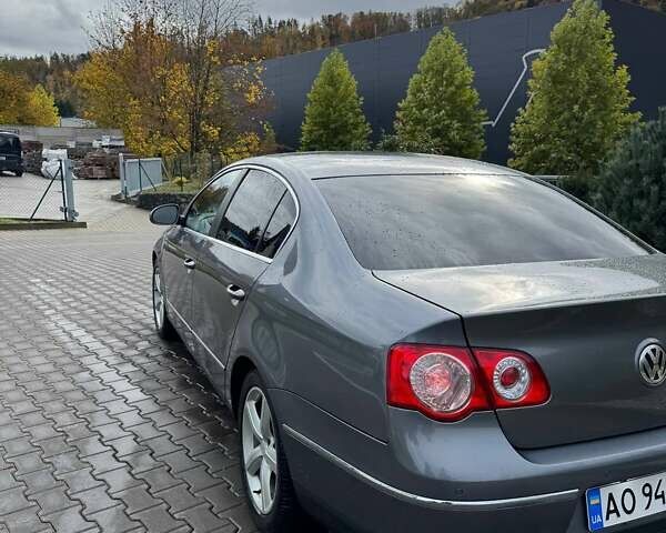 Серый Фольксваген Пассат, объемом двигателя 1.97 л и пробегом 318 тыс. км за 5300 $, фото 4 на Automoto.ua