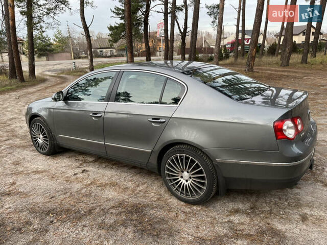 Сірий Фольксваген Пассат, об'ємом двигуна 1.98 л та пробігом 285 тис. км за 7000 $, фото 3 на Automoto.ua