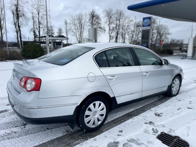 Сірий Фольксваген Пассат, об'ємом двигуна 2 л та пробігом 400 тис. км за 2350 $, фото 3 на Automoto.ua