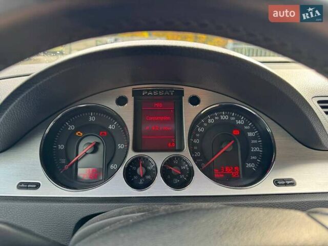 Серый Фольксваген Пассат, объемом двигателя 1.97 л и пробегом 318 тыс. км за 5300 $, фото 14 на Automoto.ua