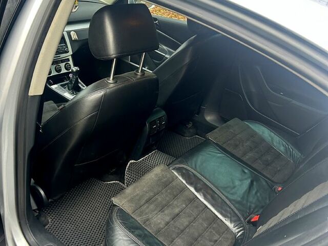 Сірий Фольксваген Пассат, об'ємом двигуна 2 л та пробігом 302 тис. км за 6000 $, фото 10 на Automoto.ua