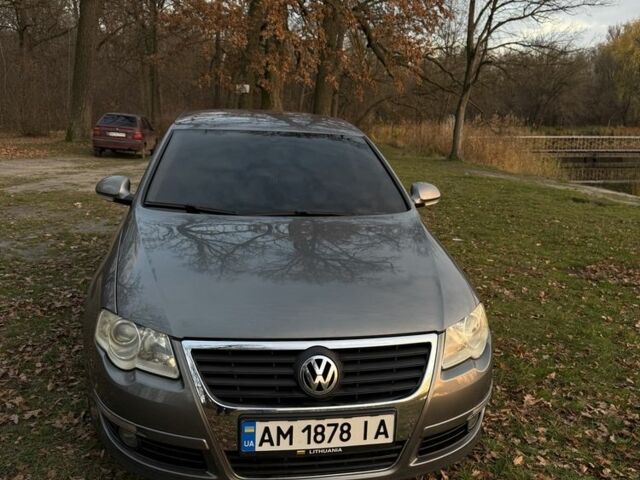Серый Фольксваген Пассат, объемом двигателя 1.6 л и пробегом 142 тыс. км за 6800 $, фото 12 на Automoto.ua