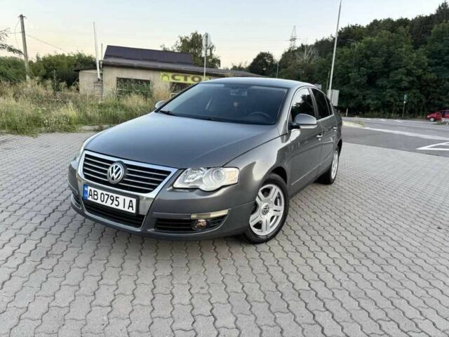 Серый Фольксваген Пассат, объемом двигателя 1.9 л и пробегом 324 тыс. км за 6700 $, фото 2 на Automoto.ua