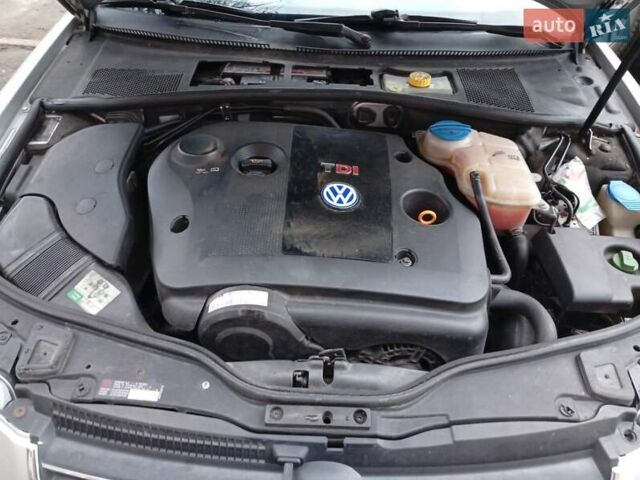 Сірий Фольксваген Пассат, об'ємом двигуна 1.9 л та пробігом 435 тис. км за 2600 $, фото 6 на Automoto.ua