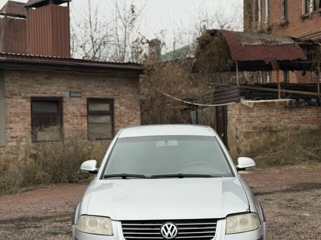 Серый Фольксваген Пассат, объемом двигателя 1.9 л и пробегом 381 тыс. км за 2600 $, фото 9 на Automoto.ua