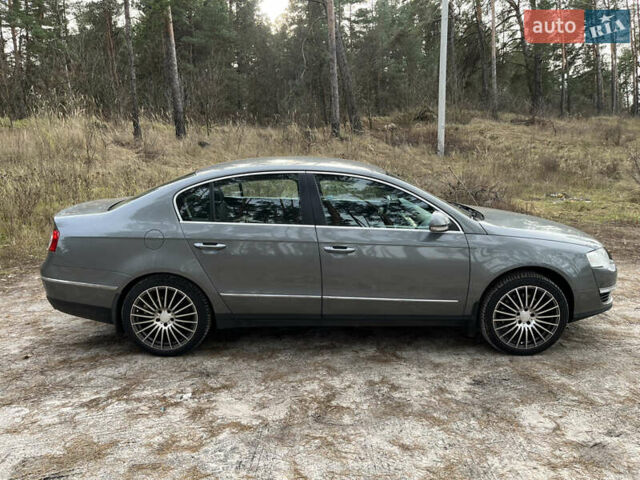 Сірий Фольксваген Пассат, об'ємом двигуна 1.98 л та пробігом 285 тис. км за 7000 $, фото 8 на Automoto.ua