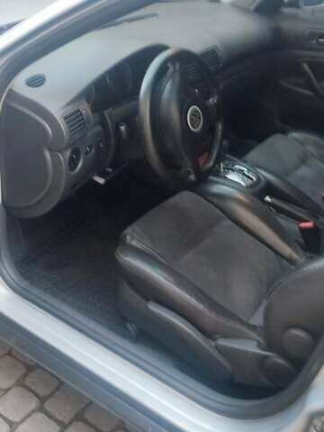 Серый Фольксваген Пассат, объемом двигателя 1.8 л и пробегом 240 тыс. км за 5300 $, фото 5 на Automoto.ua