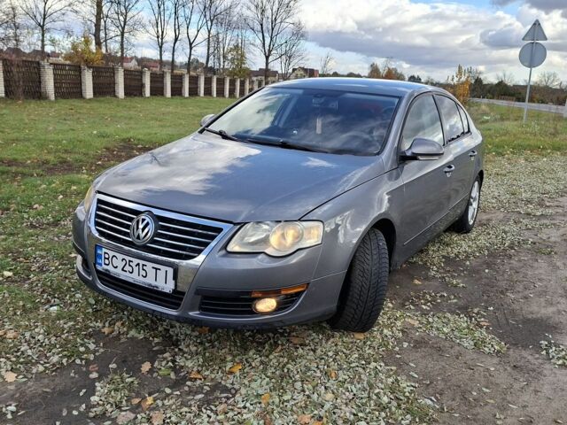 Серый Фольксваген Пассат, объемом двигателя 1.6 л и пробегом 256 тыс. км за 5300 $, фото 8 на Automoto.ua