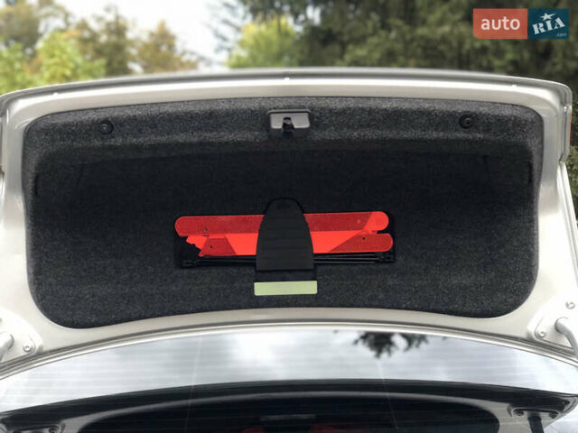 Сірий Фольксваген Пассат, об'ємом двигуна 1.6 л та пробігом 207 тис. км за 6300 $, фото 25 на Automoto.ua