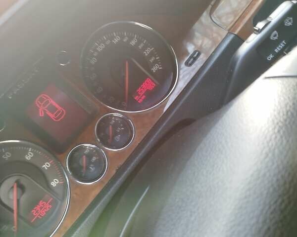 Серый Фольксваген Пассат, объемом двигателя 2 л и пробегом 253 тыс. км за 5500 $, фото 3 на Automoto.ua