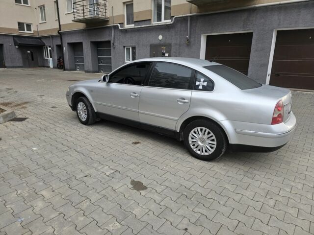 Серый Фольксваген Пассат, объемом двигателя 2 л и пробегом 295 тыс. км за 4600 $, фото 7 на Automoto.ua