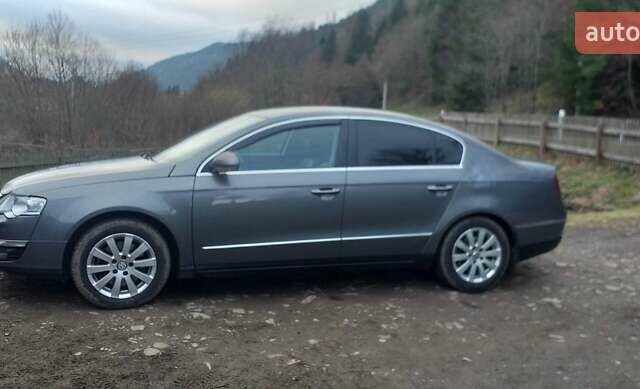 Серый Фольксваген Пассат, объемом двигателя 2 л и пробегом 236 тыс. км за 6500 $, фото 3 на Automoto.ua