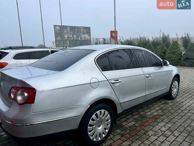 Серый Фольксваген Пассат, объемом двигателя 1.97 л и пробегом 284 тыс. км за 5199 $, фото 4 на Automoto.ua