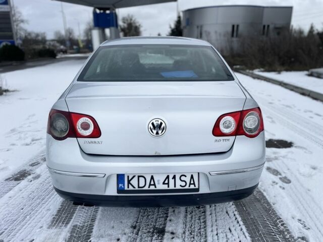 Сірий Фольксваген Пассат, об'ємом двигуна 2 л та пробігом 400 тис. км за 2350 $, фото 2 на Automoto.ua