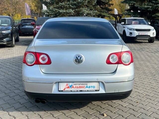 Серый Фольксваген Пассат, объемом двигателя 2 л и пробегом 249 тыс. км за 6700 $, фото 4 на Automoto.ua