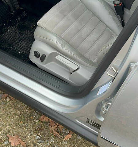 Сірий Фольксваген Пассат, об'ємом двигуна 1.6 л та пробігом 209 тис. км за 6299 $, фото 27 на Automoto.ua