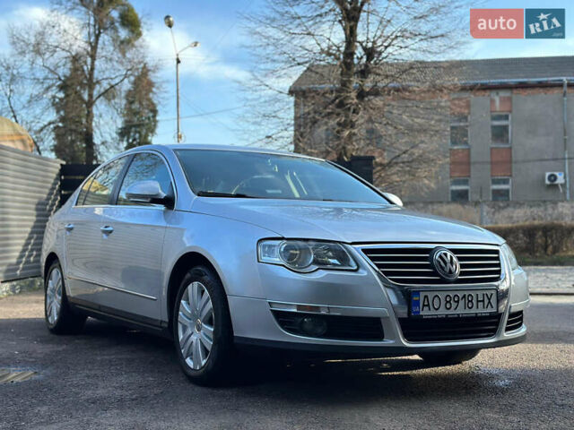 Серый Фольксваген Пассат, объемом двигателя 1.98 л и пробегом 238 тыс. км за 5300 $, фото 2 на Automoto.ua