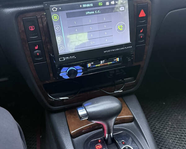 Серый Фольксваген Пассат, объемом двигателя 1.78 л и пробегом 230 тыс. км за 5000 $, фото 1 на Automoto.ua