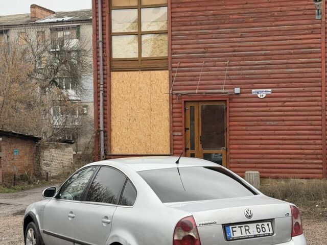 Серый Фольксваген Пассат, объемом двигателя 1.9 л и пробегом 381 тыс. км за 2600 $, фото 5 на Automoto.ua