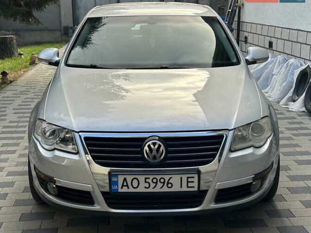 Сірий Фольксваген Пассат, об'ємом двигуна 2 л та пробігом 251 тис. км за 4999 $, фото 6 на Automoto.ua