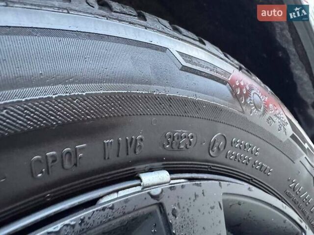 Серый Фольксваген Пассат, объемом двигателя 1.6 л и пробегом 185 тыс. км за 5950 $, фото 40 на Automoto.ua